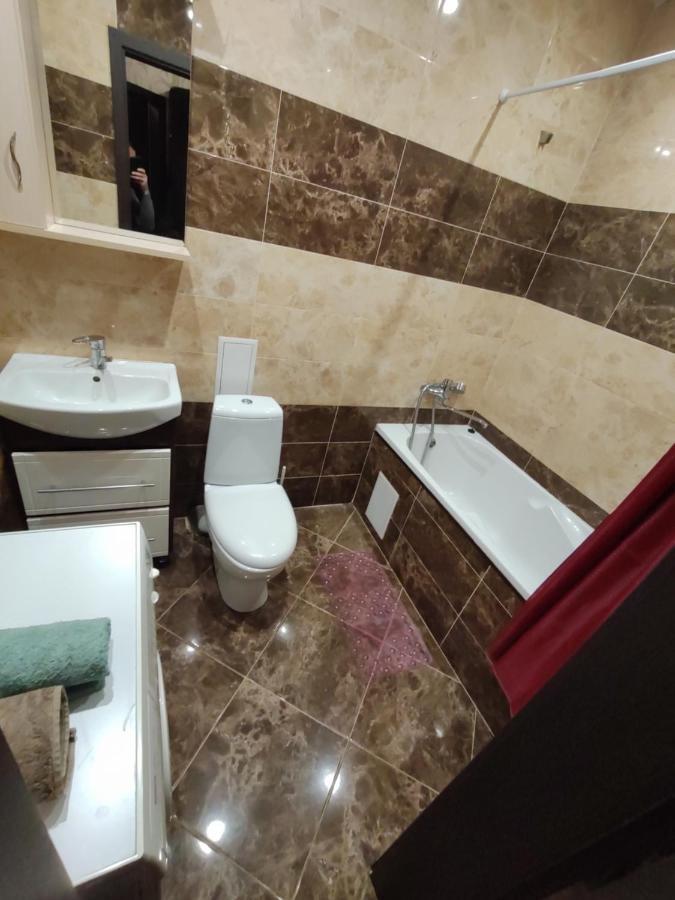 Daily Rent Apartments 5 Ivano Frankivsk Bagian luar foto
